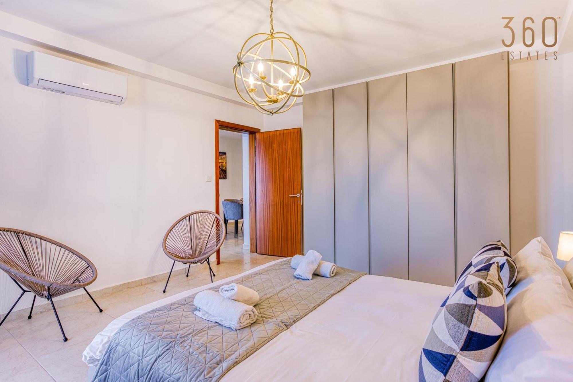 Apartment Life On Waters Edge With Unique Views In St Pauls By 360 Estates St. Paul's Bay