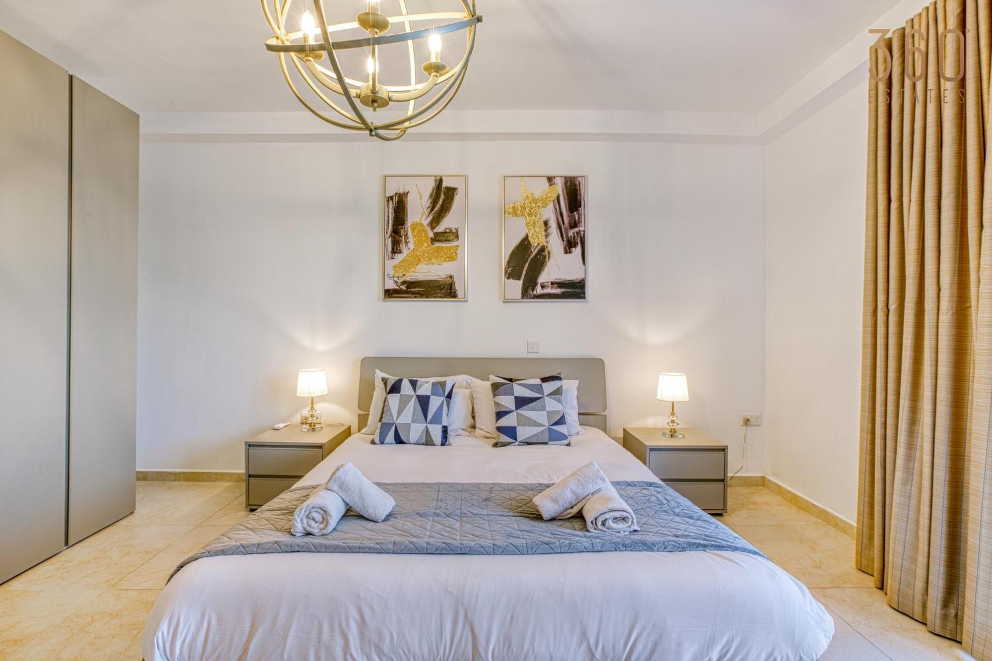 Apartment Life On Waters Edge With Unique Views In St Pauls By 360 Estates