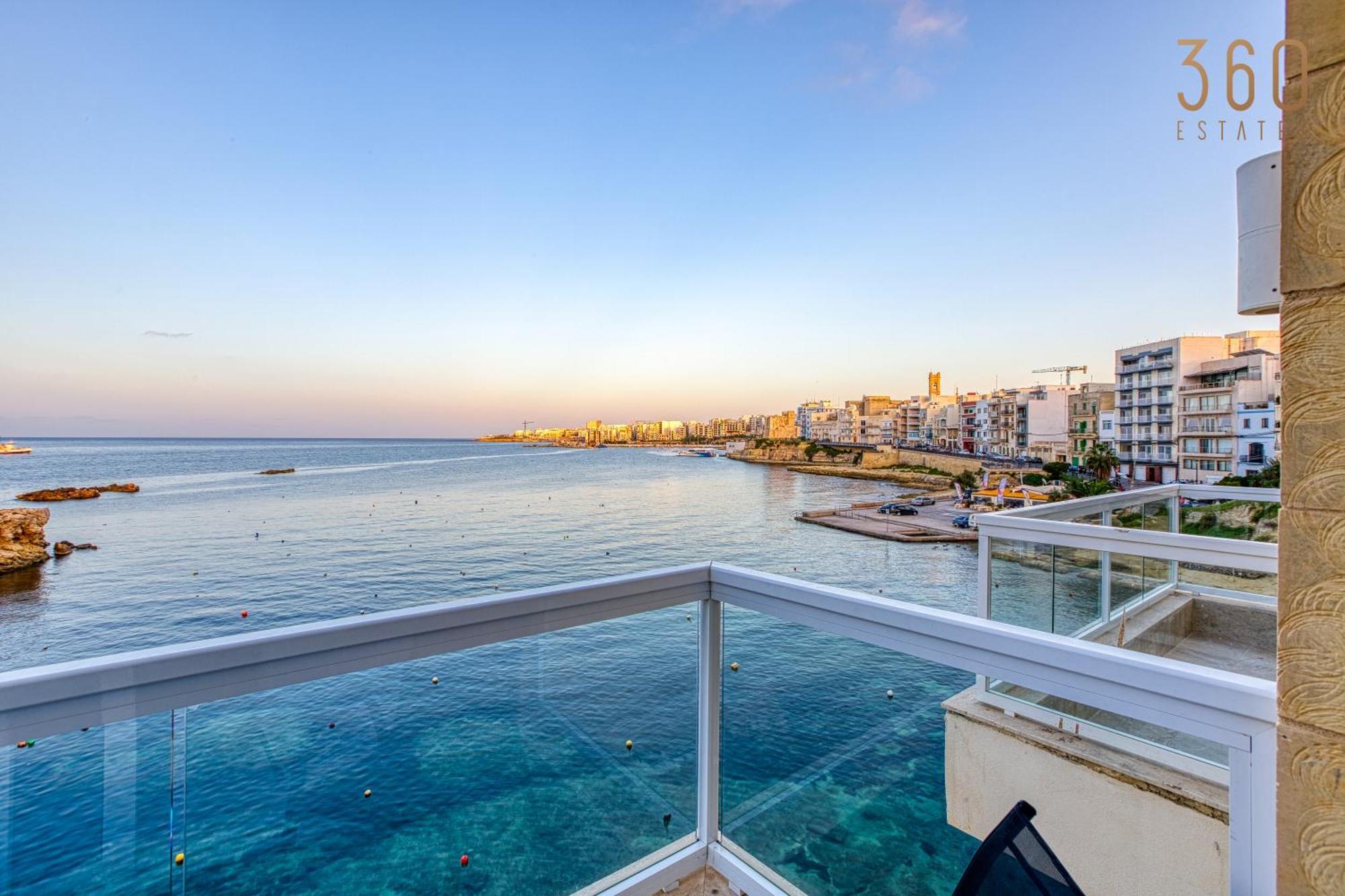 Life On Waters Edge With Unique Views In St Pauls By 360 Estates *