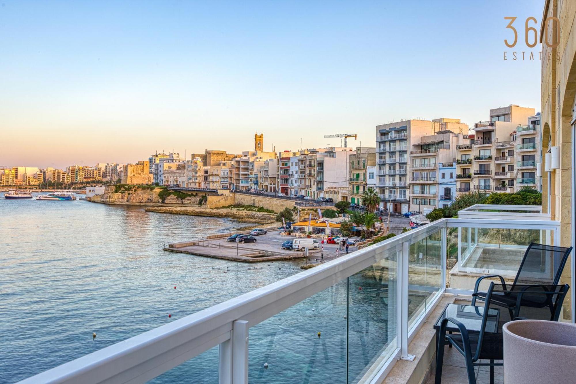 Life On Waters Edge With Unique Views In St Pauls By 360 Estates